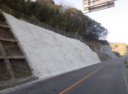 ��������ƻ��������۴�����ƻϩ�ҳ��ɽ���ˡ���к��˹�������ݻ��ȳ�����ҡð��̼���ˡ�͹��縩ˡ�̶���